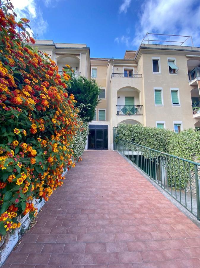 شقة La Terrazza Di Elico فينالي ليغوري المظهر الخارجي الصورة